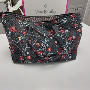 Vera Bradley Overnight Travel Tote Perennials Noir NWT